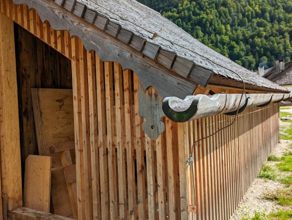 Cost of Wood Gutter Repair in Schaumburg