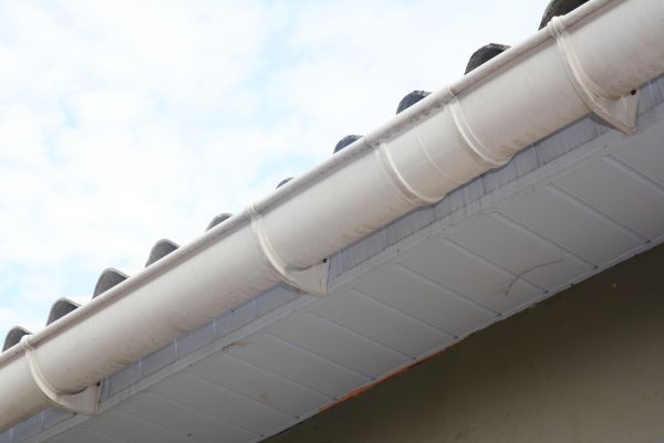 Cost of Plastic Gutter Installation in Schaumburg